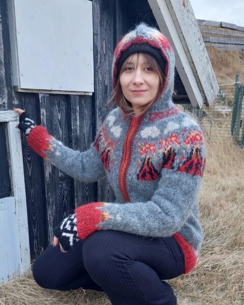 Wool sweater with hood